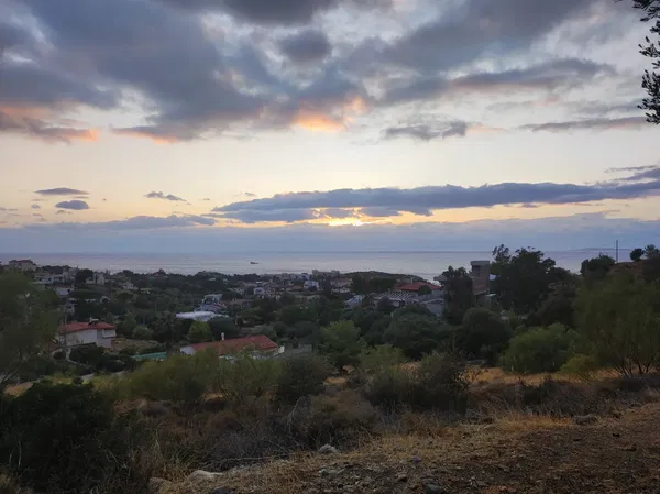 Sea-View 1,791 m² Plot for Sale in Anavyssos, Attica — photo 2