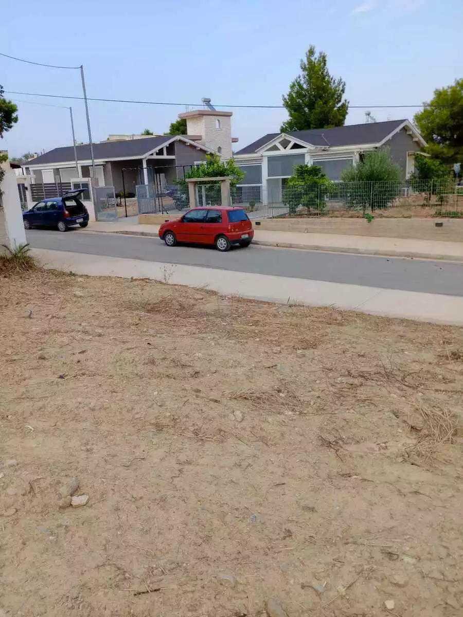 Seafront 527 m² Plot for Sale in Artemida, Athens Eastern Suburbs