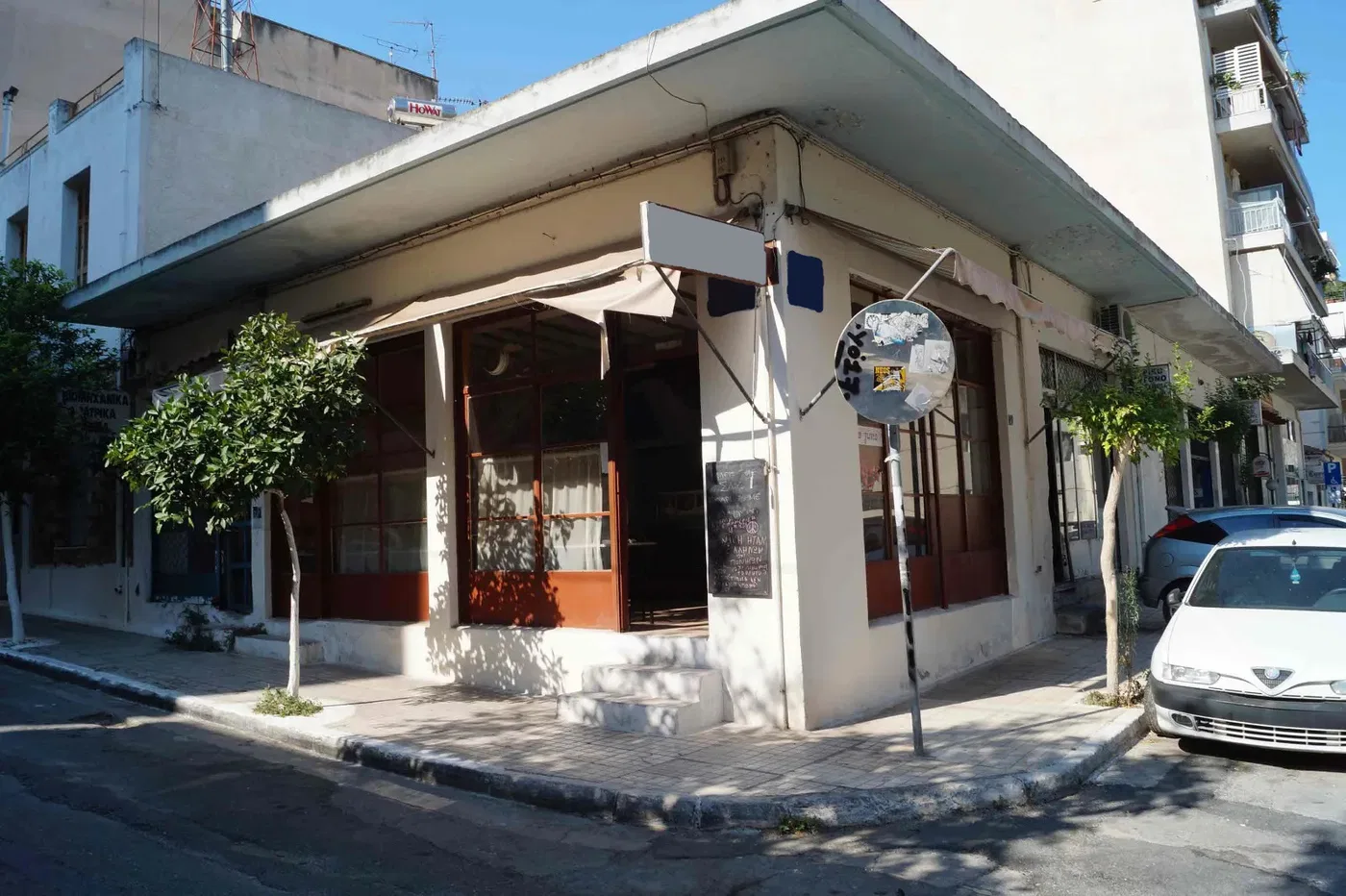 115 m² Plot for Sale in Neos Kosmos, Athens Center