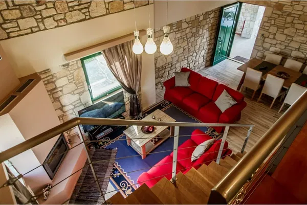 Three-Bedroom Sea View Villa for Rent in Attiki, Attica — photo 3