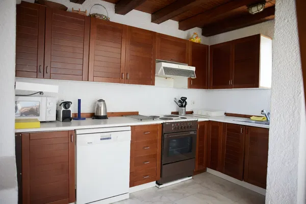 Four-Bedroom Renovated Villa for Rent in Legrena, Attica — photo 4