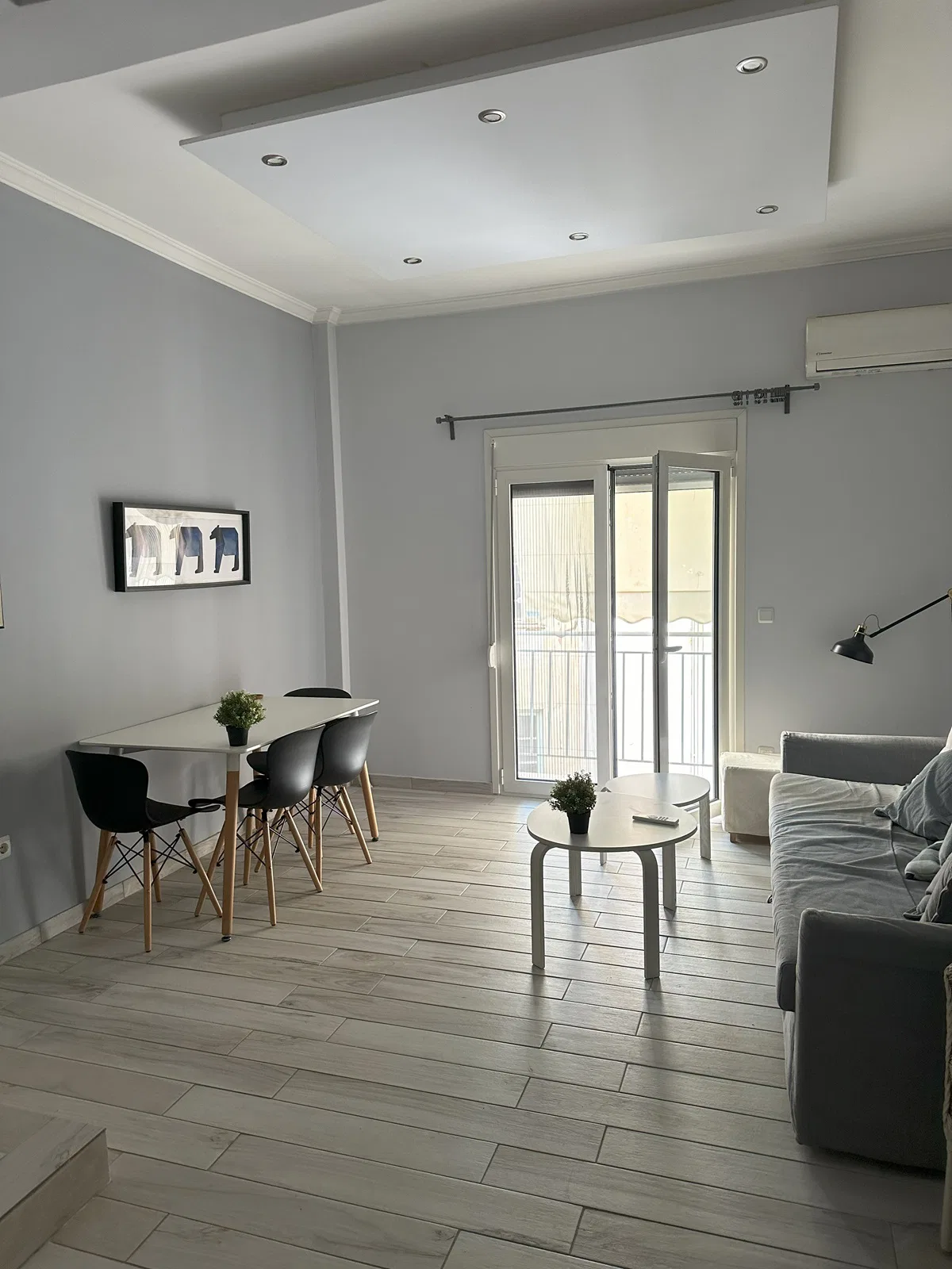 One-Bedroom Apartment for Rent in Athens Historical Center, Athens Center