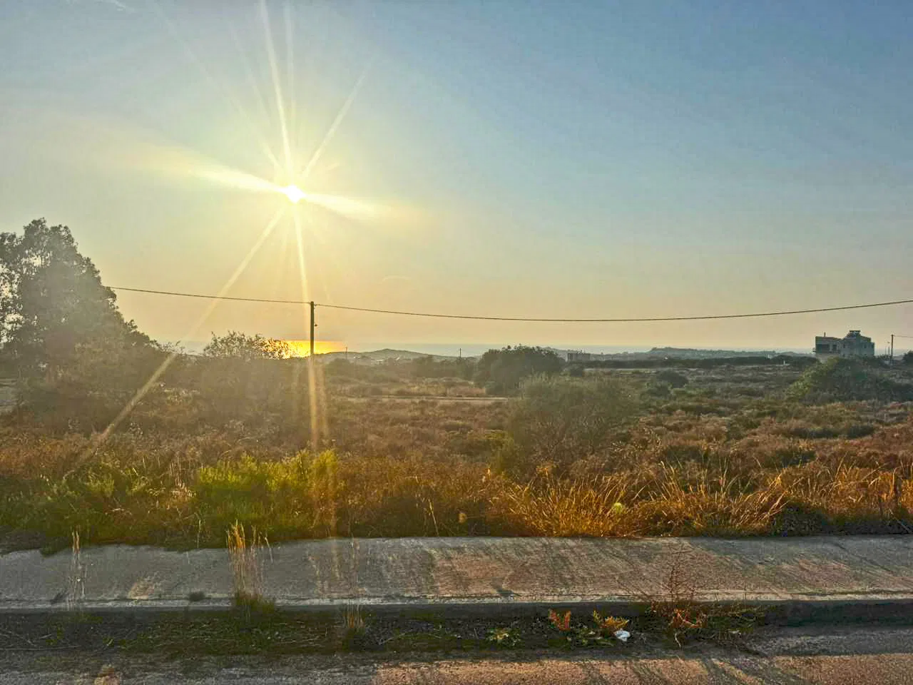 Seafront 483 m² Plot for Sale in Chorafakia, Akrotiri