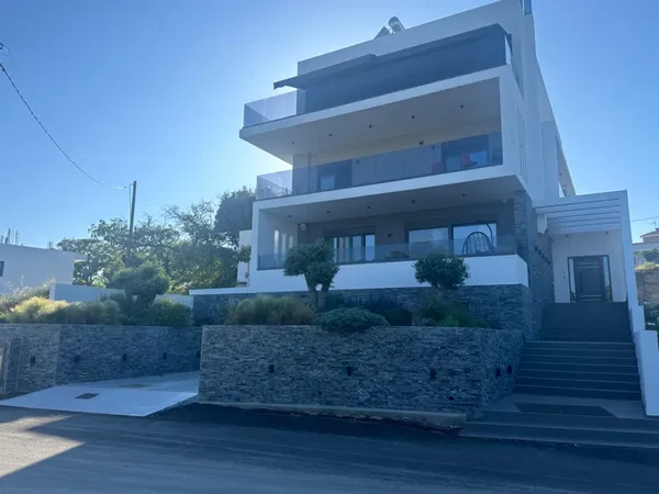 Modern Six-Bedroom Apartment for Sale in Rhodes, Dodecanese Islands — photo 3