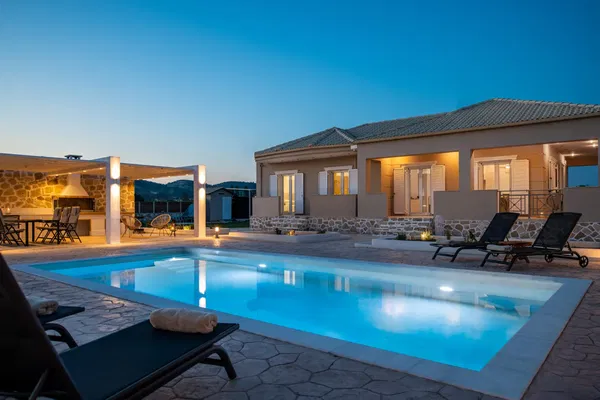 Renovated Three-Bedroom Villa for Sale in Zakynthos, Ionian Islands — photo 4