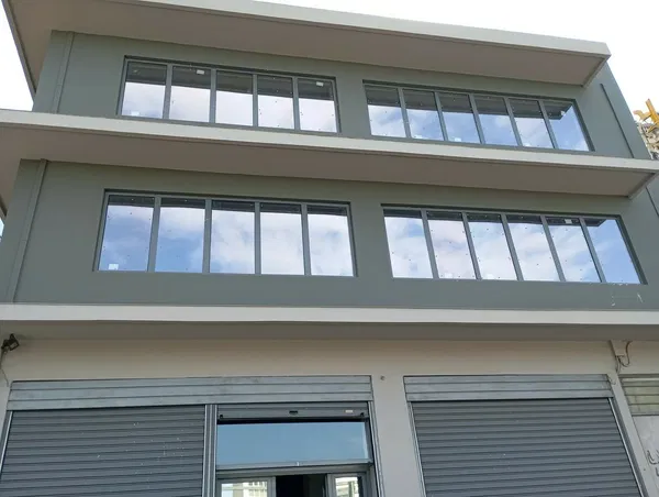 400 m² Building for Sale in Sepolia, Athens Center