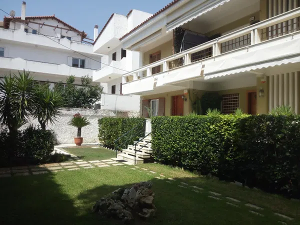 Three-Bedroom Villa for Sale in Rafina, Rafina - Pikermi — photo 4