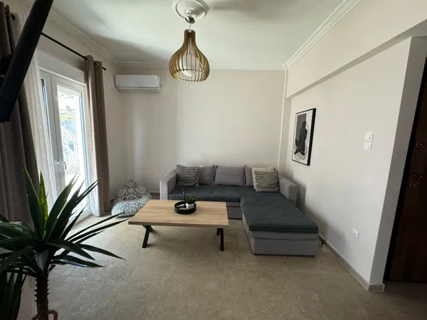 86 m² Modern Three-Bedroom Apartment for Sale in Kypseli, Athens Center