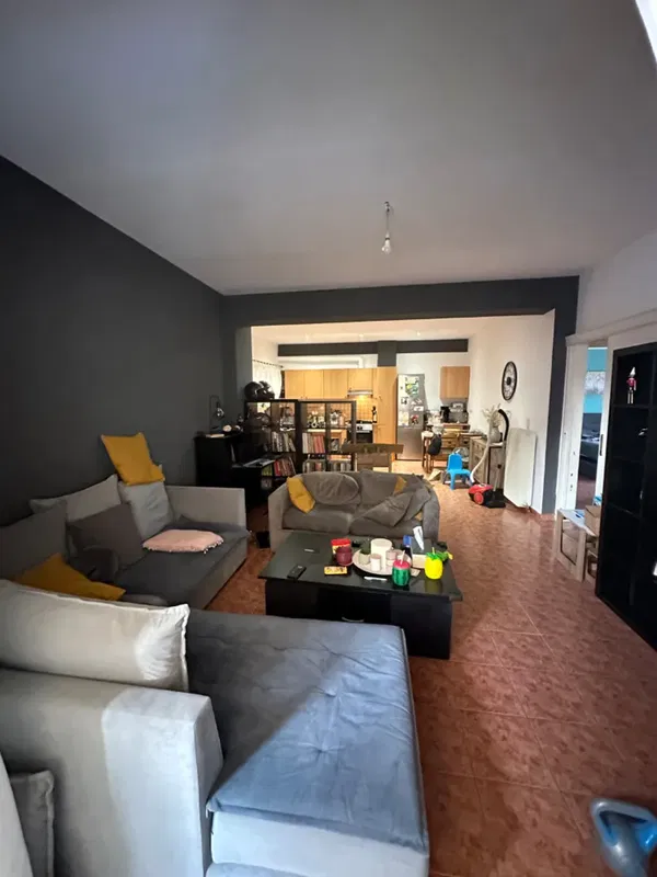 173 m² Apartment with Three Bedrooms for Sale in Nikaia, Piraeus
