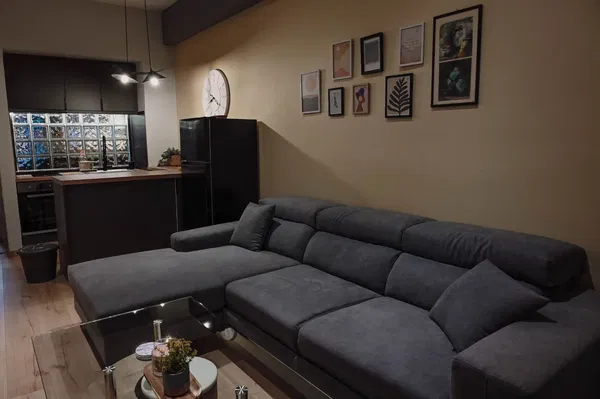 Renovated 42 m² Apartment with One Bedrooms for Sale in Exarchia - Neapoli, Athens Center — photo 2
