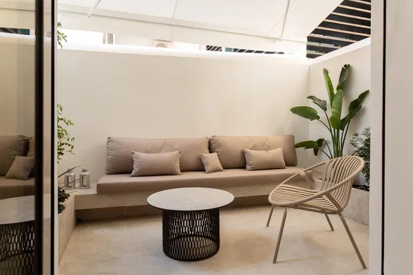 56 m² Renovated One-Bedroom Apartment for Sale in Center Athens, Athens Center — photo 2
