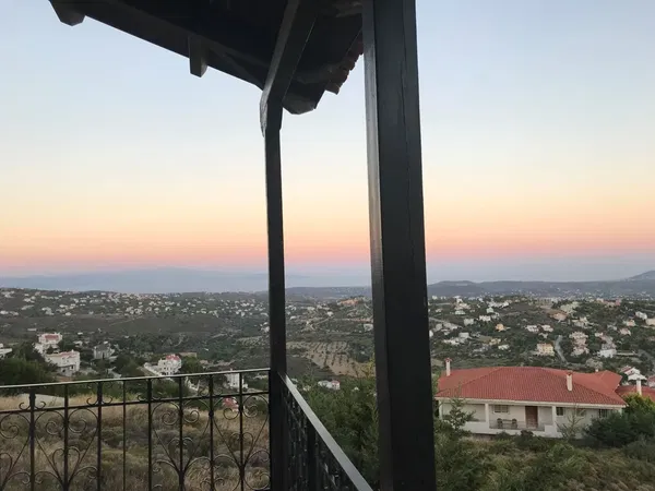 Two-Bedroom Renovated Villa for Sale in Pikermi, Rafina - Pikermi — photo 4