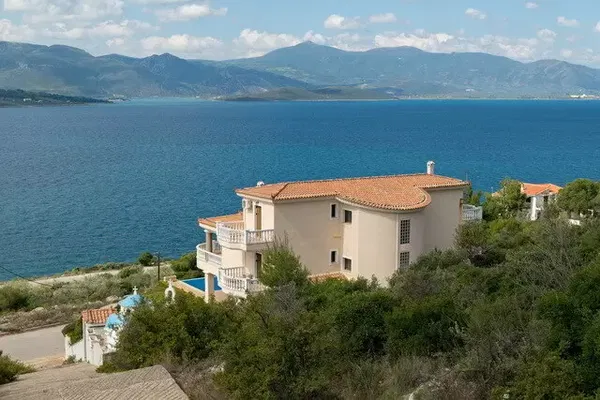 Six-Bedroom Sea View Villa for Sale in Theologos, Fthiotida — photo 4
