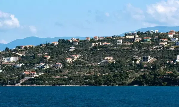 Six-Bedroom Sea View Villa for Sale in Theologos, Fthiotida — photo 5