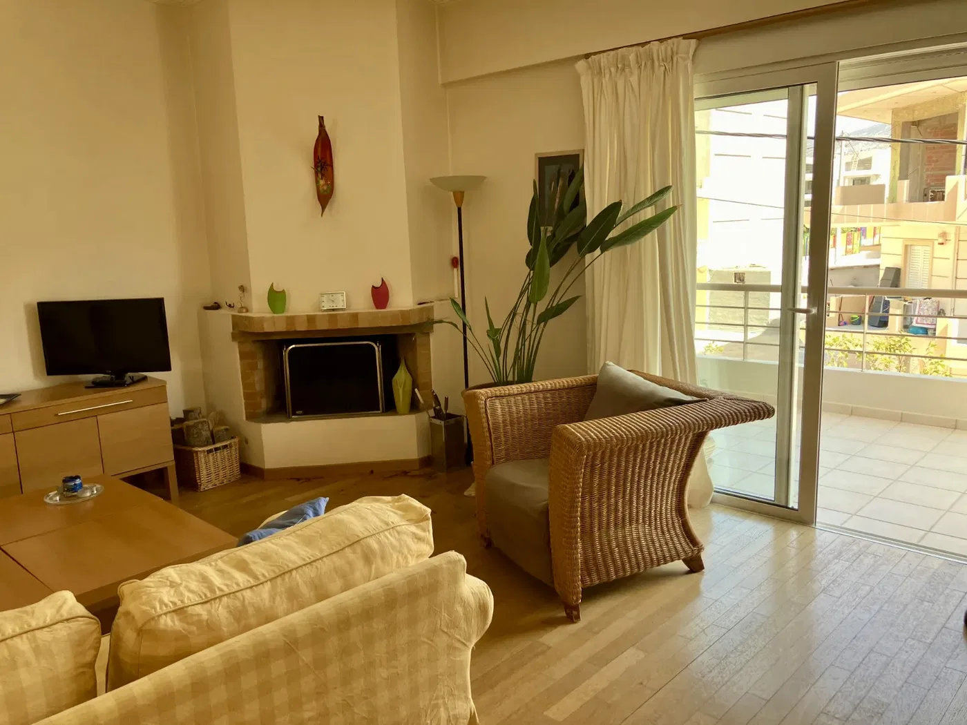 147 m² Apartment with Three Bedrooms for Sale in Gerakas, Athens Eastern Suburbs