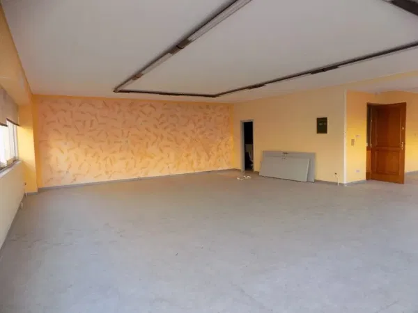 222 m² Commercial Space for Sale in Center Athens, Athens Center — photo 2