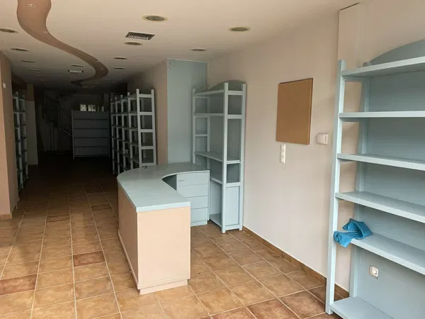 206 m² Renovated Commercial Space for Sale in Petralona, Athens Center