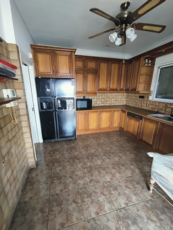 Three-Bedroom Renovated Apartment for Rent in Palaio Faliro, Athens Southern suburbs — photo 4