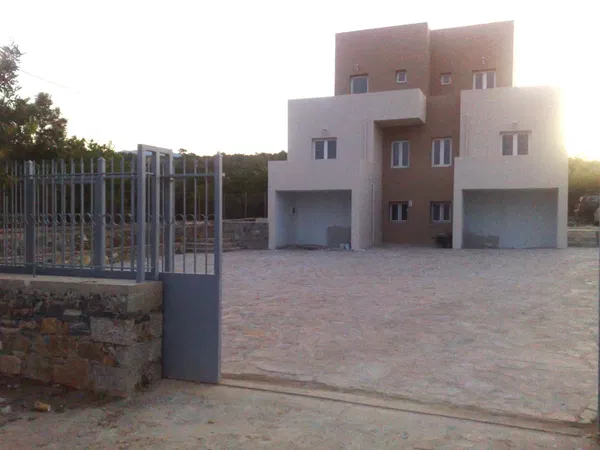 Renovated Apartment for Sale in Agios Nikolaos, Lasithi