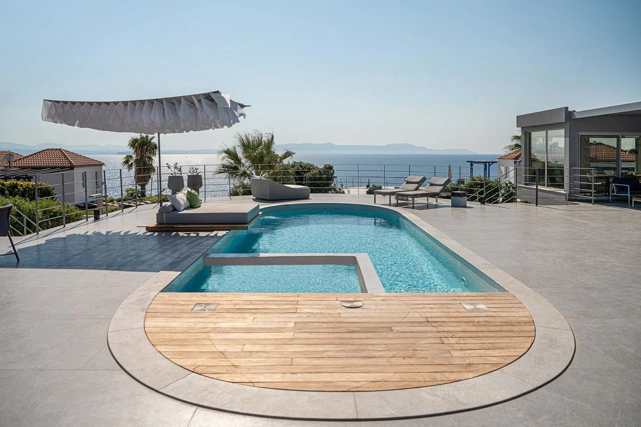 Renovated 200 m² Villa with Four Bedrooms for Sale in Tersanas, Akrotiri