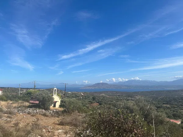Sea-View 700 m² Plot of Land for Sale in Chordaki, Akrotiri