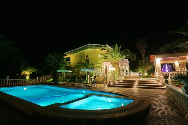 Sea-View Five-Bedroom Villa for Sale in Chaniotis Halkidikis, Kassandra — photo 3