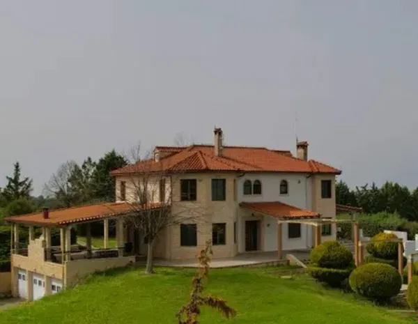 Five-Bedroom Villa for Sale in Mikra, Thessaloniki - Rest of Prefecture