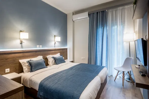Renovated Building for Sale in Kamara, Thessaloniki — photo 5