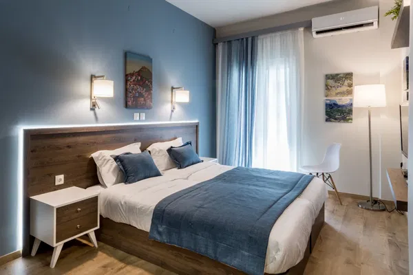 Renovated Building for Sale in Kamara, Thessaloniki — photo 4