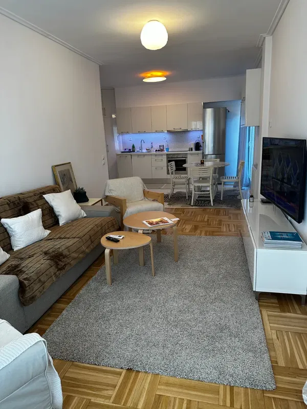 Renovated Two-Bedroom Apartment for Sale in Voulgari - Ntepo - Martiou, Thessaloniki Center — photo 4