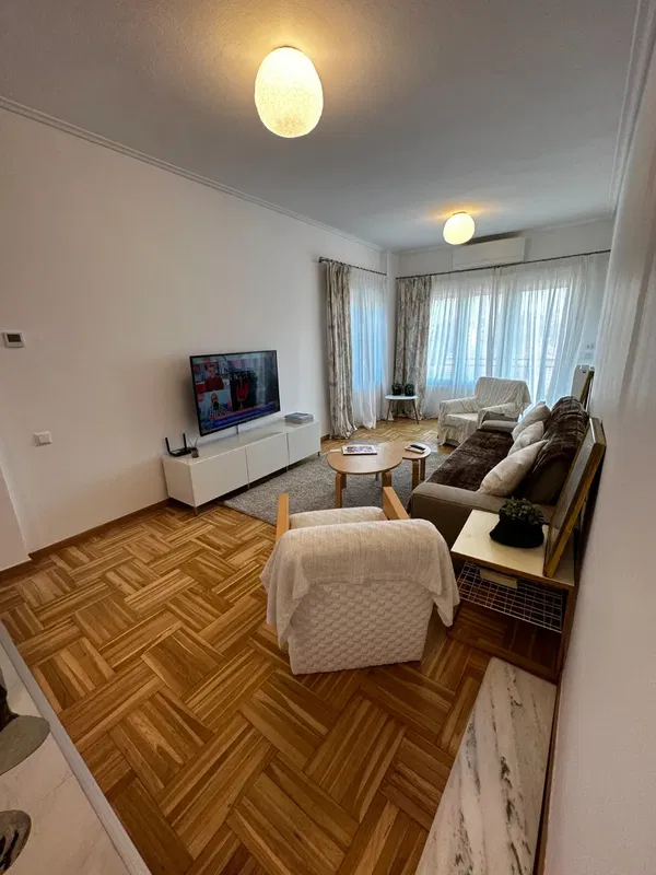Renovated Two-Bedroom Apartment for Sale in Voulgari - Ntepo - Martiou, Thessaloniki Center — photo 5