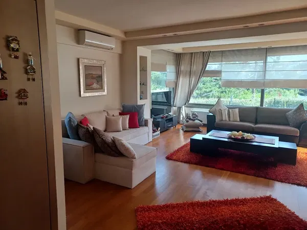 278 m² Villa with Five Bedrooms for Sale in Panorama Thessaloniki, Thessaloniki Eastern Suburbs — photo 4