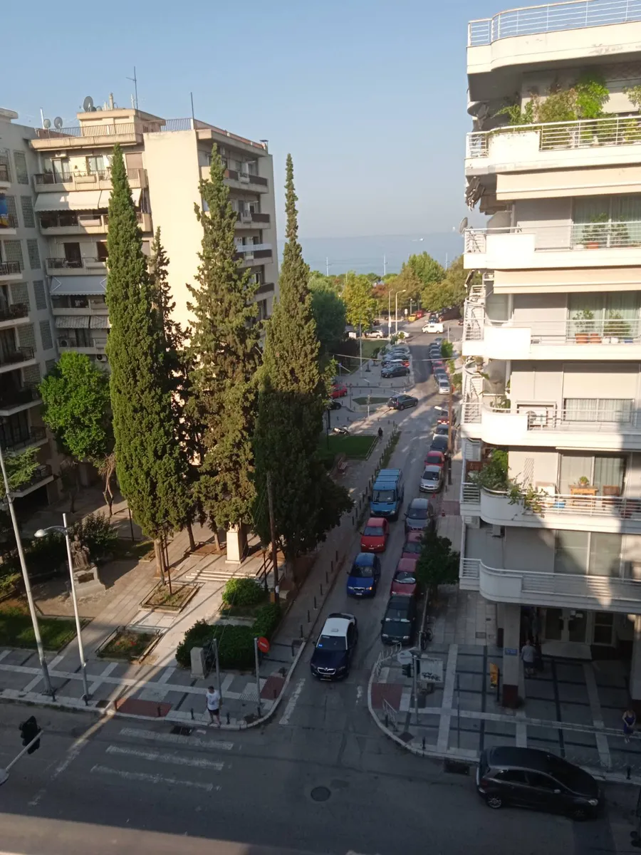 Two-Bedroom Renovated Apartment for Sale in Faliro - Ippokratio, Thessaloniki Center