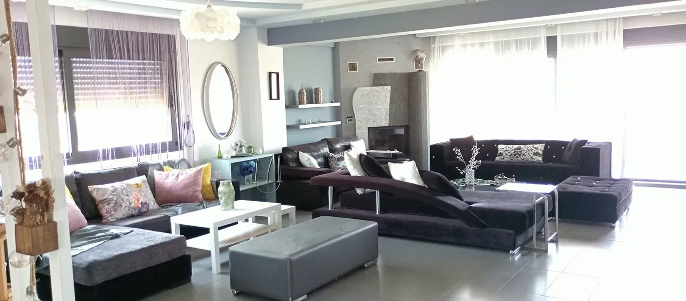 Six-Bedroom Villa for Sale in Epanomi, Thessaloniki