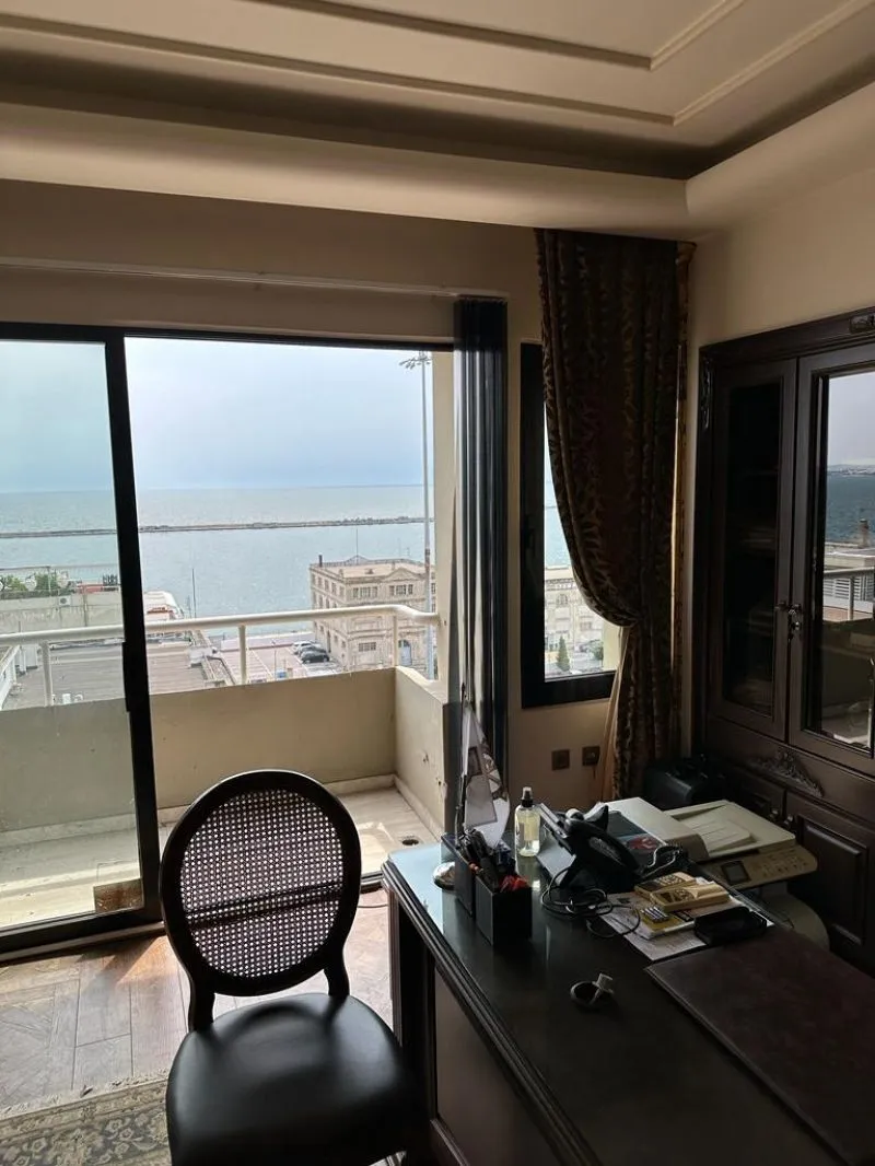 Three-Bedroom Renovated Apartment for Sale in Center Thessaloniki, Thessaloniki Center