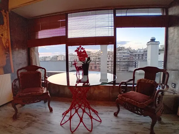 65 m² Apartment with One Bedrooms for Sale in Kamara, Thessaloniki Center — photo 4