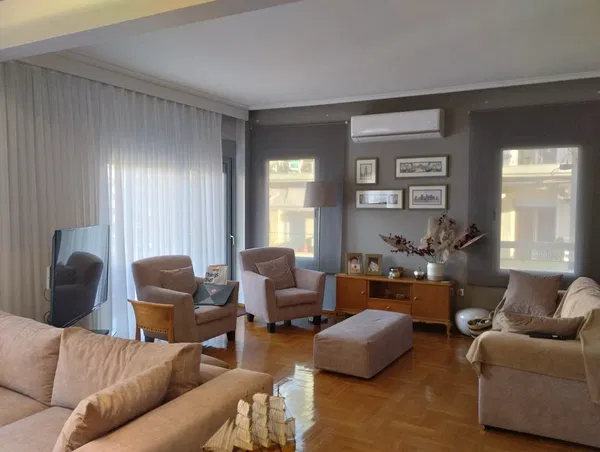 Renovated Three-Bedroom Apartment for Sale in Analipsi - Mpotsari - Nea Paralia, Thessaloniki Center — photo 2