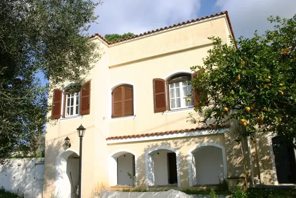 Renovated Four-Bedroom Villa for Sale in Corfu, Ionian Islands — photo 2