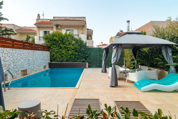 Renovated Four-Bedroom Villa for Sale in Glyfada, Athens Southern suburbs — photo 3