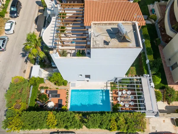 Renovated Five-Bedroom Villa for Sale in Glyfada, Athens Southern suburbs — photo 3