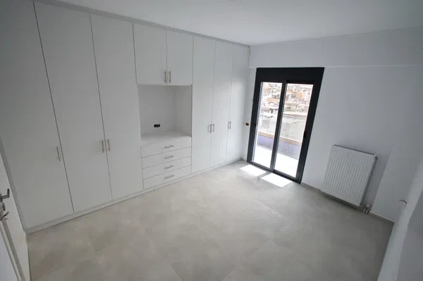 Three-Bedroom Apartment for Sale in Nikaia, Piraeus — photo 5
