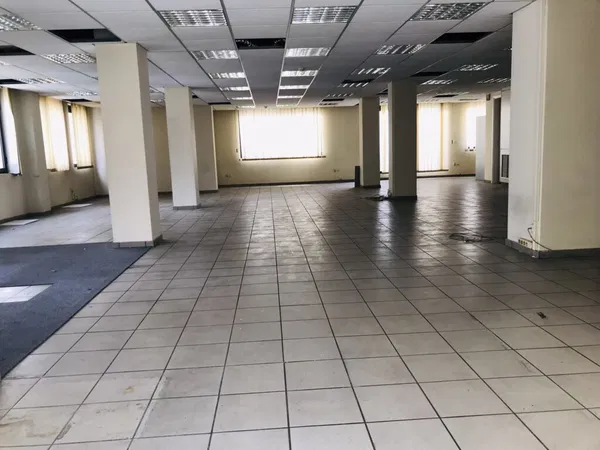 946 m² Building for Sale in Center Athens, Athens Center — photo 4
