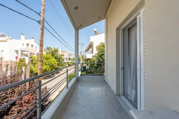 Renovated Four-Bedroom Villa for Sale in Agia Paraskevi Athens, Athens Northern suburbs — photo 2