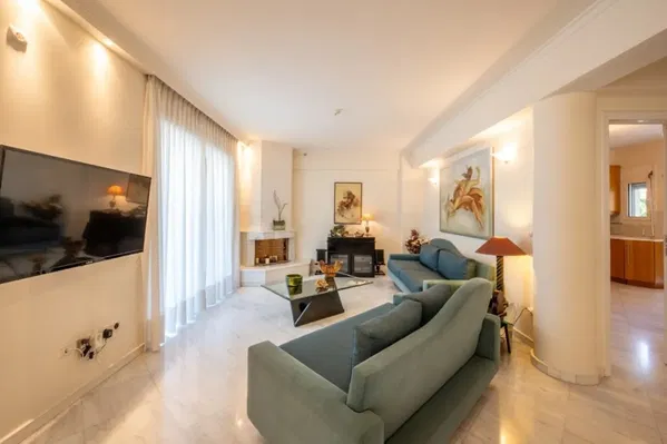 Renovated Four-Bedroom Villa for Sale in Agia Paraskevi Athens, Athens Northern suburbs — photo 3