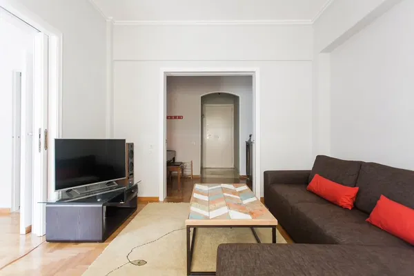 85 m² Apartment with Two Bedrooms for Sale in Kolonaki - Lycabettus, Athens Center — photo 4
