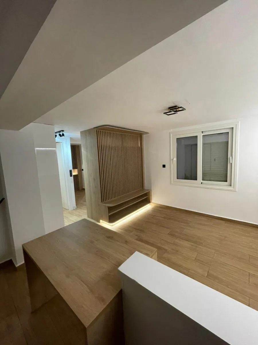 33 m² Renovated One-Bedroom Apartment for Sale in Exarchia - Neapoli, Athens Center