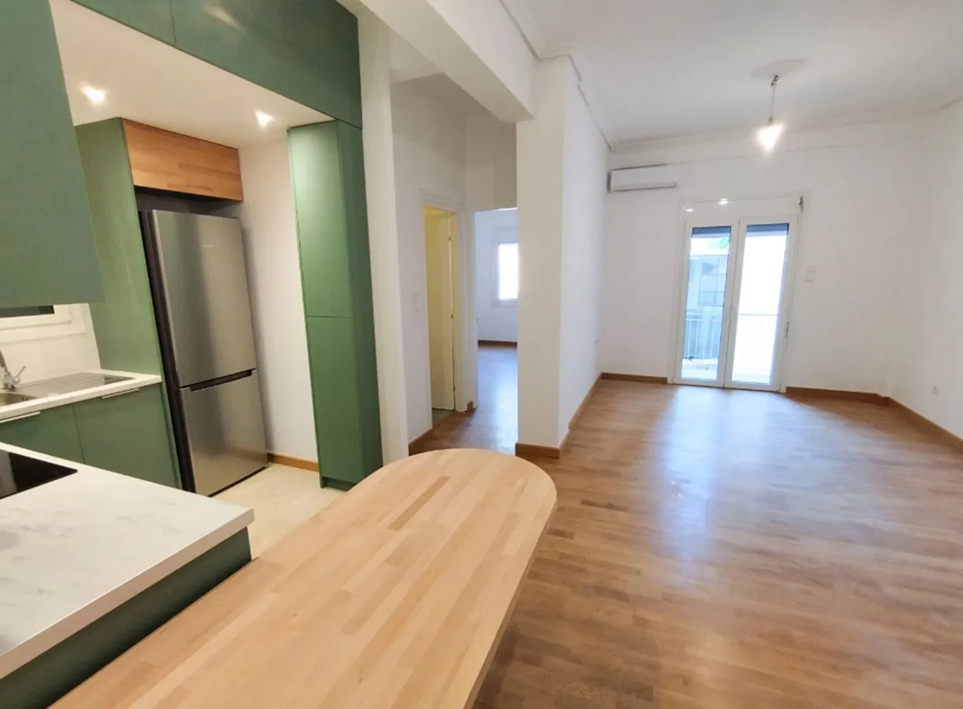 Renovated 47 m² Apartment with One Bedrooms for Sale in Exarchia - Neapoli, Athens Center