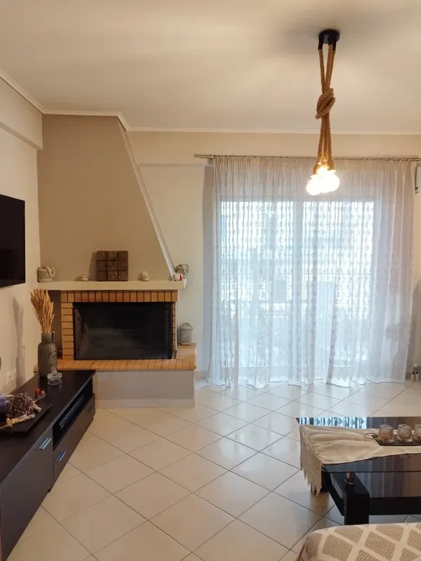 65 m² Two-Bedroom Apartment for Sale in Peristeri, Athens Western Suburbs — photo 4