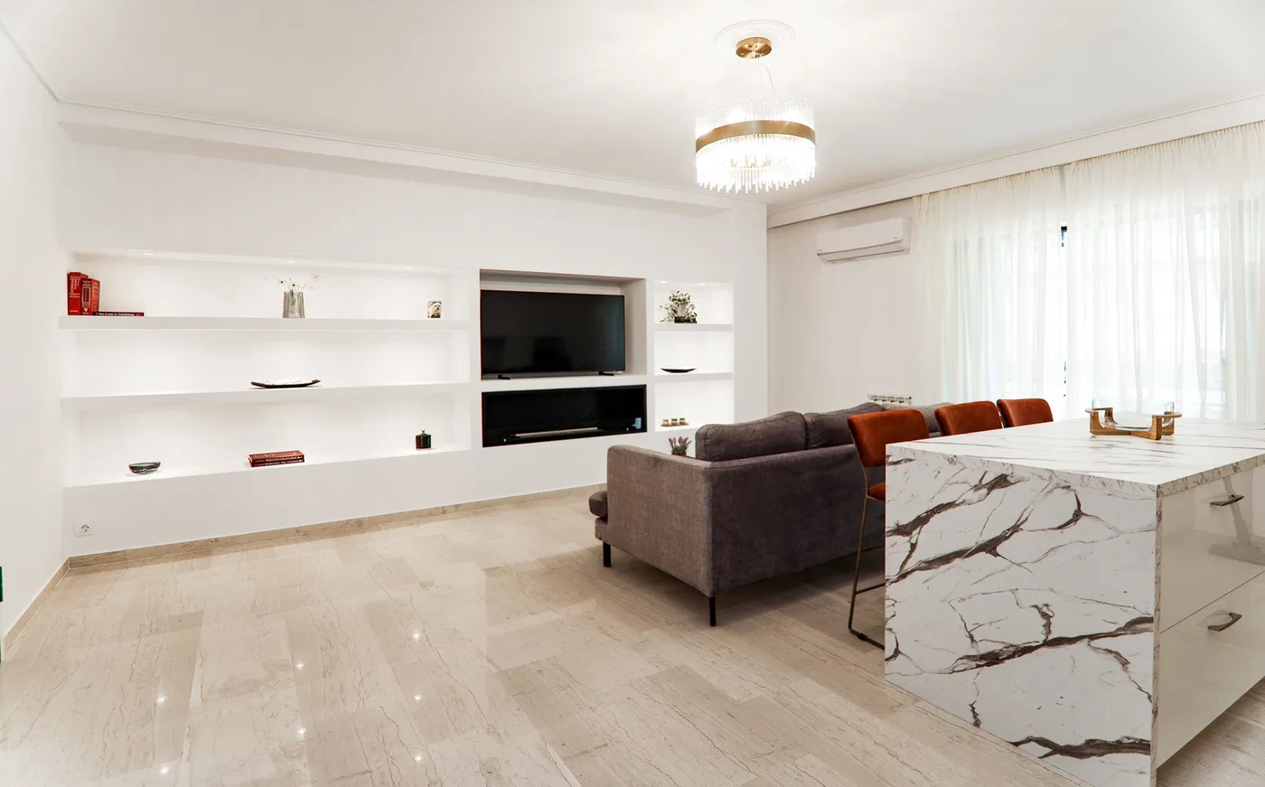 252 m² Three-Bedroom Apartment for Sale in Piraeus, Piraeus Suburbs