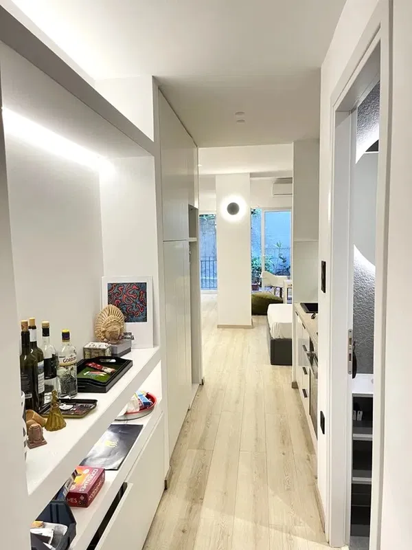 48 m² Renovated One-Bedroom Apartment for Sale in Exarchia - Neapoli, Athens Center — photo 4